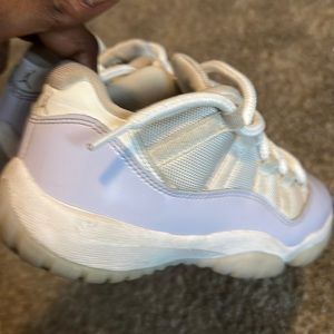Size 7 women retro Jordan 11 low